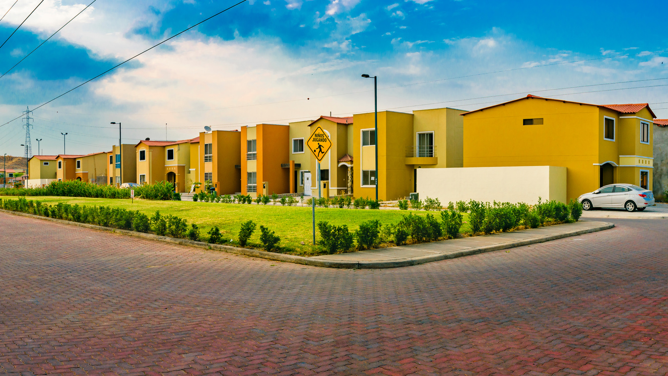 Outskirts Condominium Neighborhood, Guayaquil, Ecuador